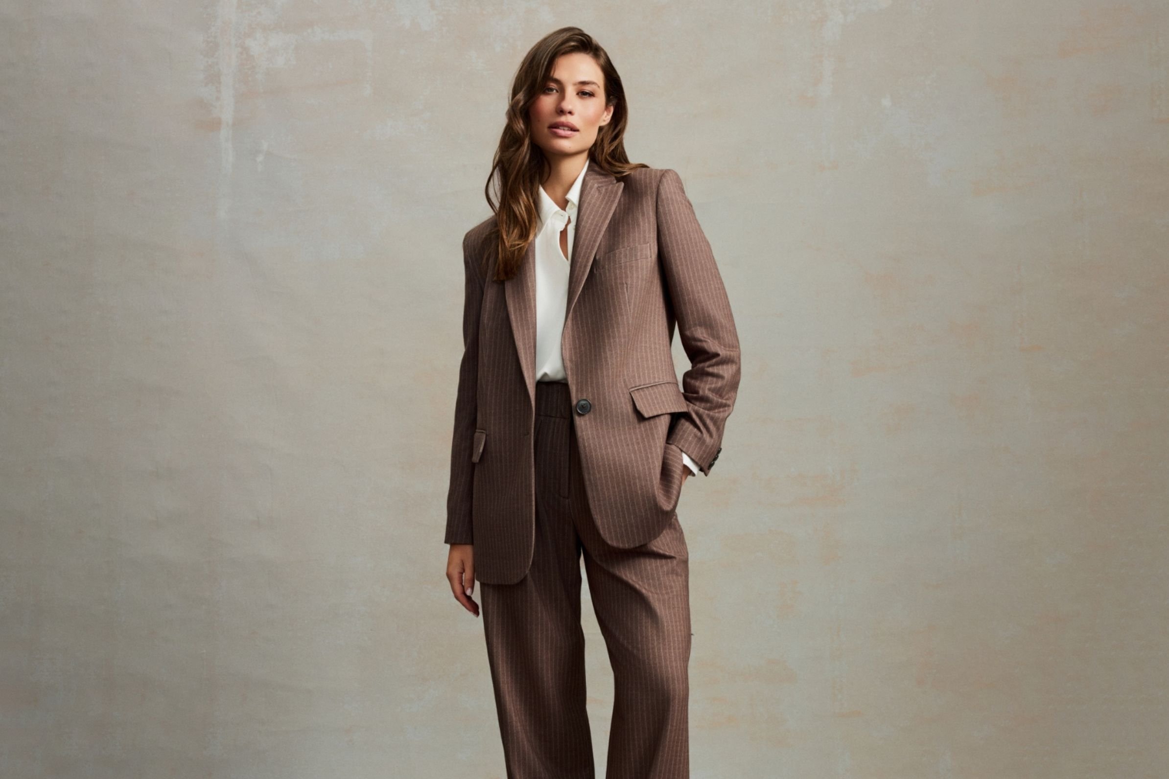 Womens Suit Guide